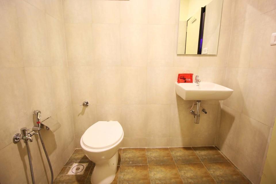 Hotel Ambience Sarkhej Екстериор снимка