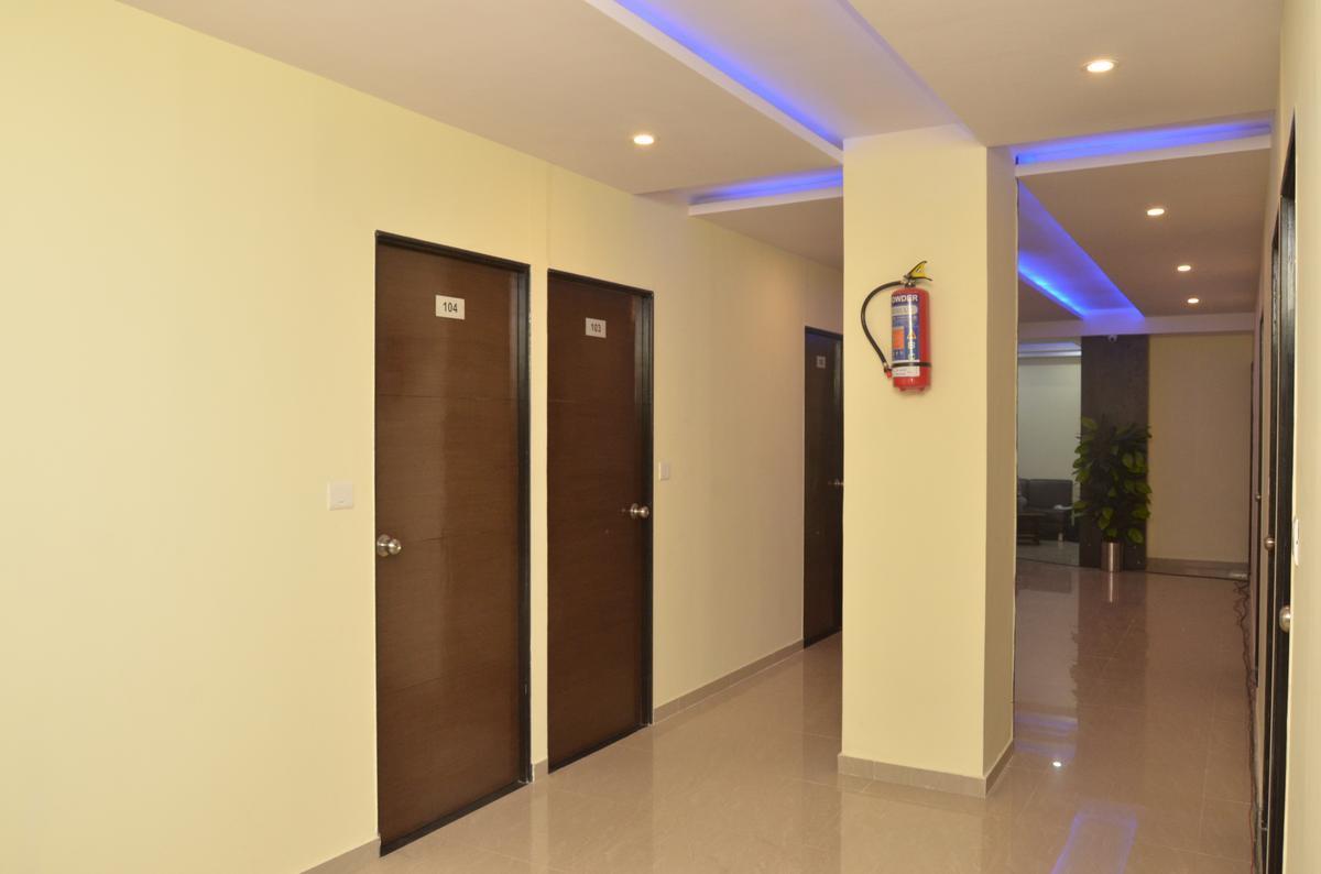 Hotel Ambience Sarkhej Екстериор снимка