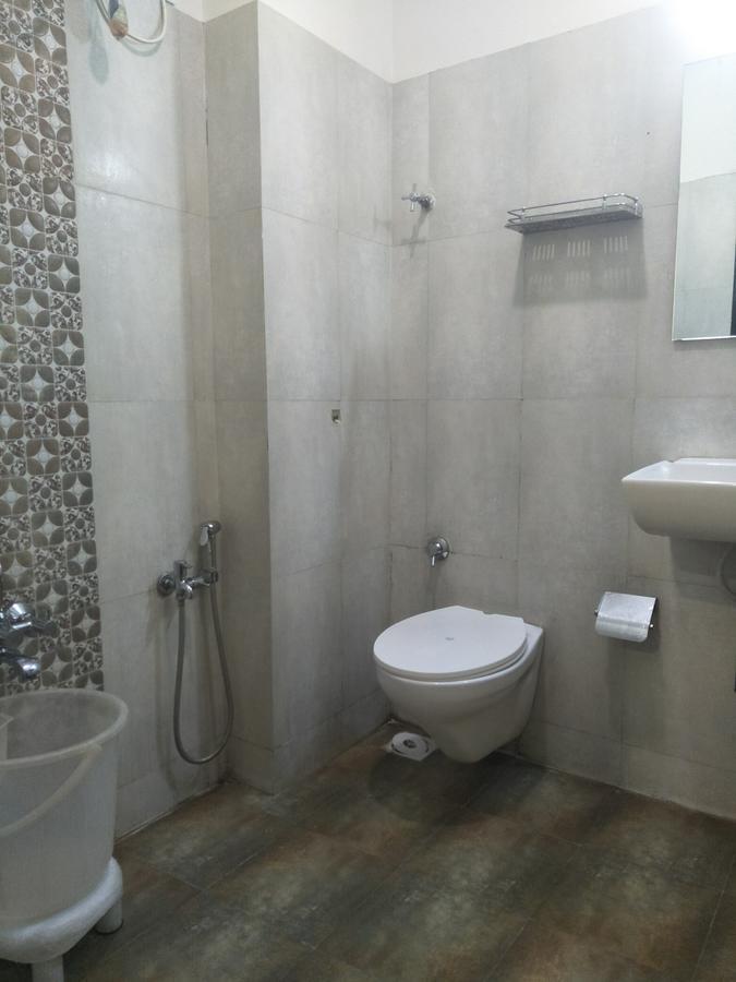 Hotel Ambience Sarkhej Екстериор снимка