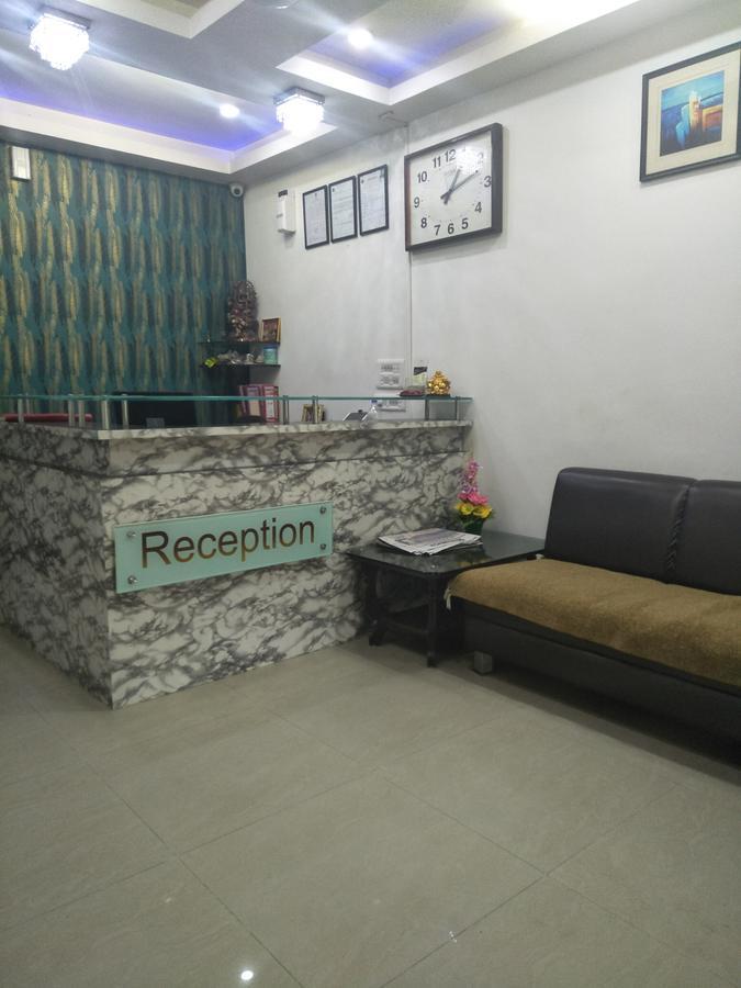 Hotel Ambience Sarkhej Екстериор снимка